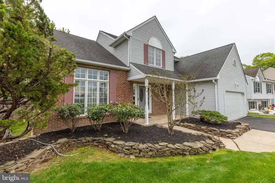 215 E Flagstone Dr, Newark, DE 19702 - #2