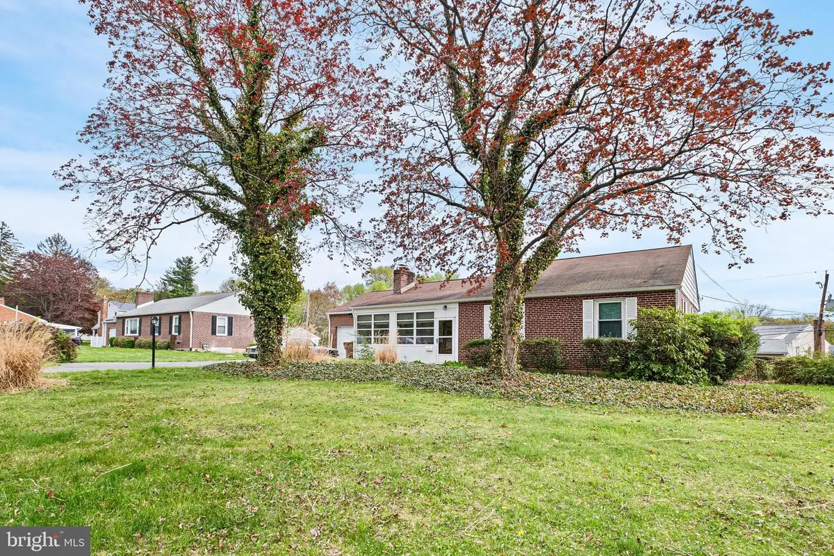 1405 Marsh Rd, Talleyville, DE 19803 - #1