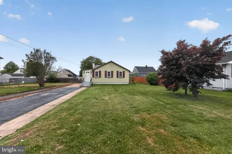202 Minquadale Blvd, New Castle, DE 19720 - #2