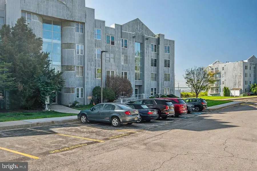 5215 Le Parc Dr #5, Wilmington, DE 19809 - #2