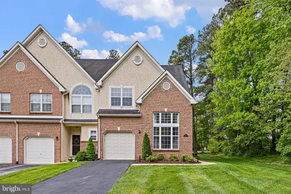 27 Forest Gate Ln, WILMINGTON, DE 19810