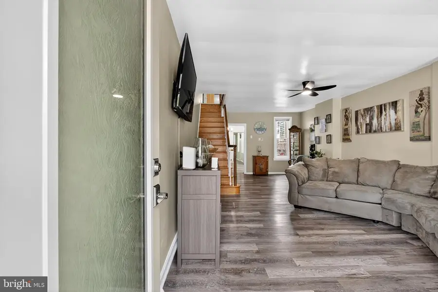 1322 Maryland Ave, Wilmington, DE 19805 - #2