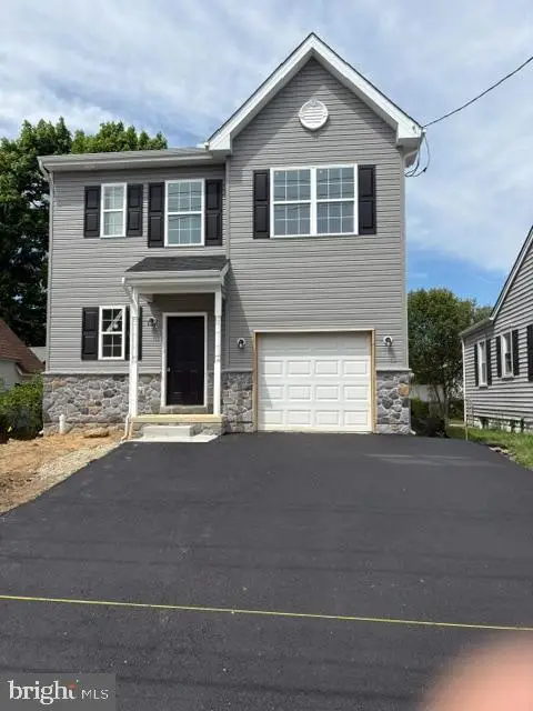 5 W Summit Ave, WILMINGTON, DE 19804