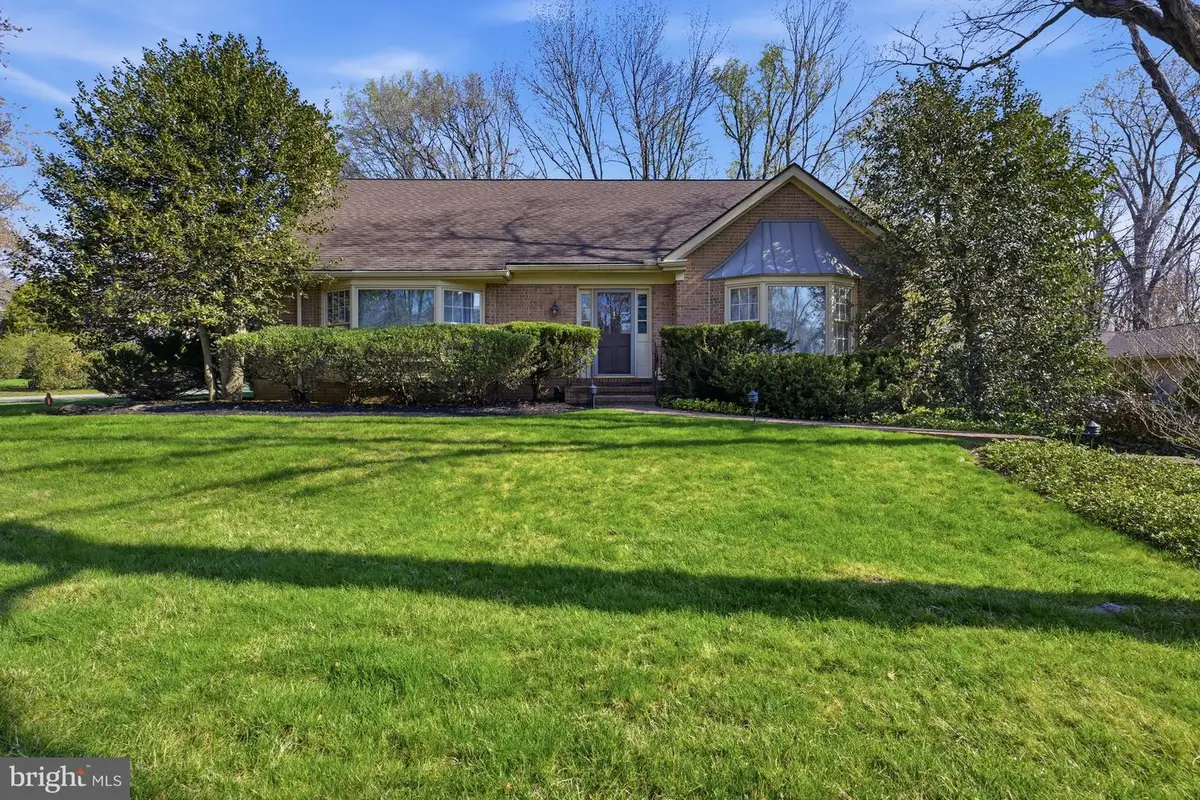901 Barley Dr, Greenville, DE 19807 - #1