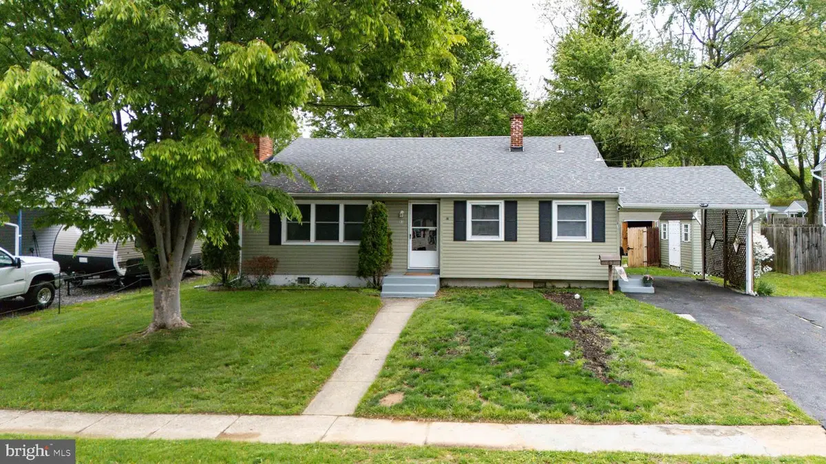 63 W Stephen Dr, Newark, DE 19713 - #1