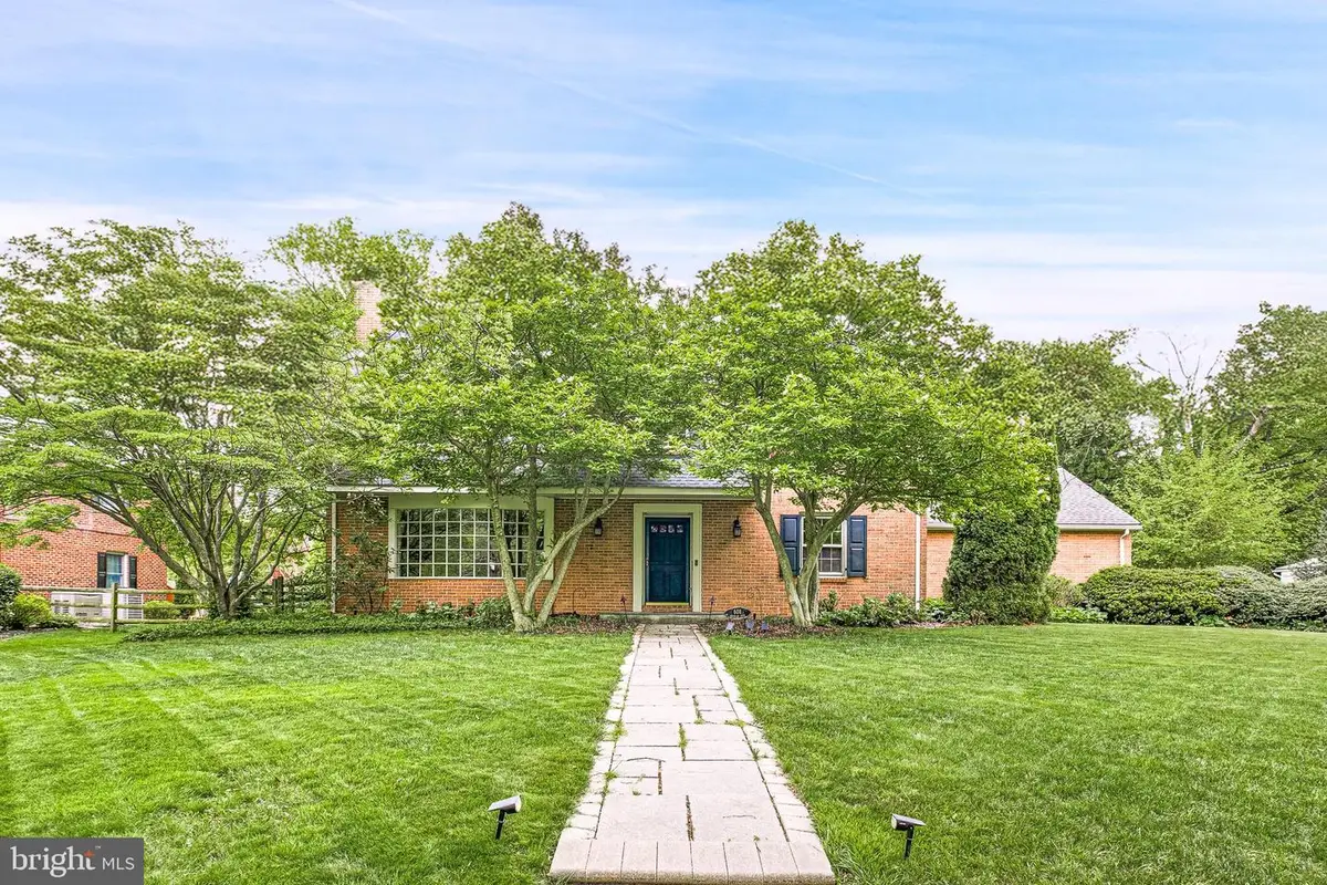 608 Berwick Rd, Wilmington, DE 19803 - #1