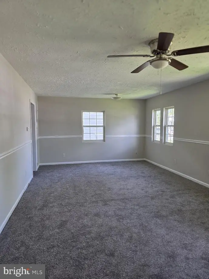 20 Chesterfield Dr, New Castle, DE 19720 - #2