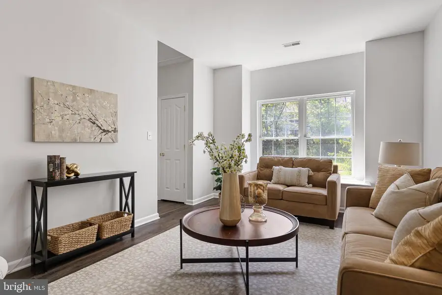 628 Kendall Dr, Bear, DE 19701 - #2