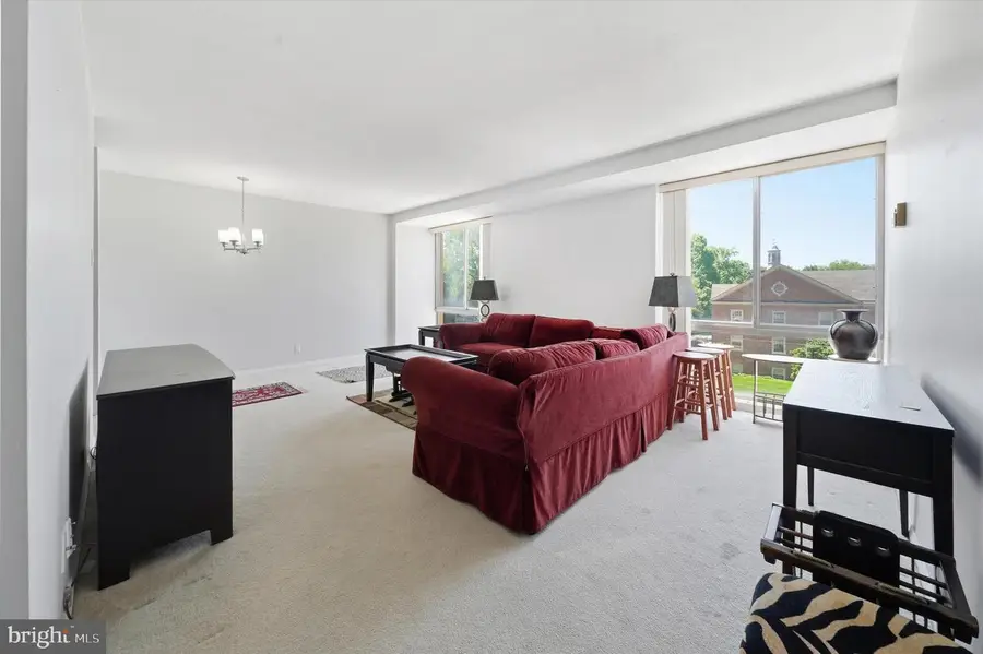 2401 Pennsylvania Ave #409, Wilmington, DE 19806 - #2