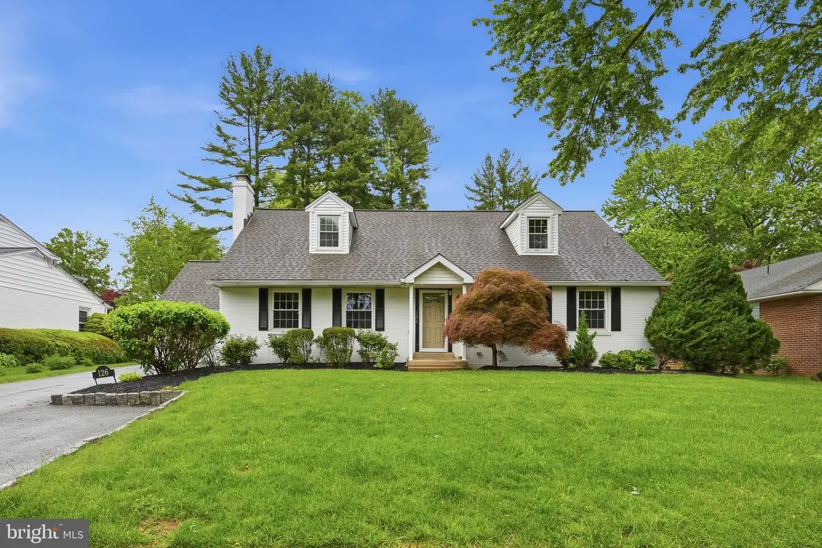 126 Dickinson Ln, Wilmington, DE 19807 - #1