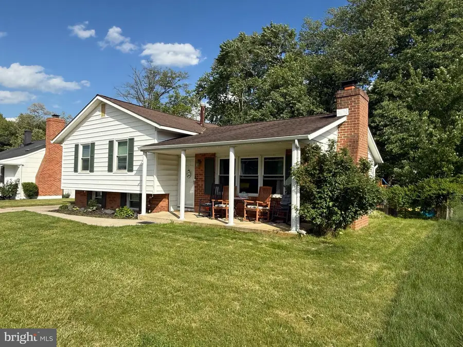 879 Broadfield Dr, Newark, DE 19713 - #3