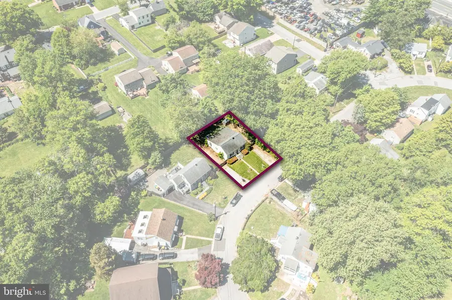 8 Garrett Rd, Wilmington, DE 19809 - #3