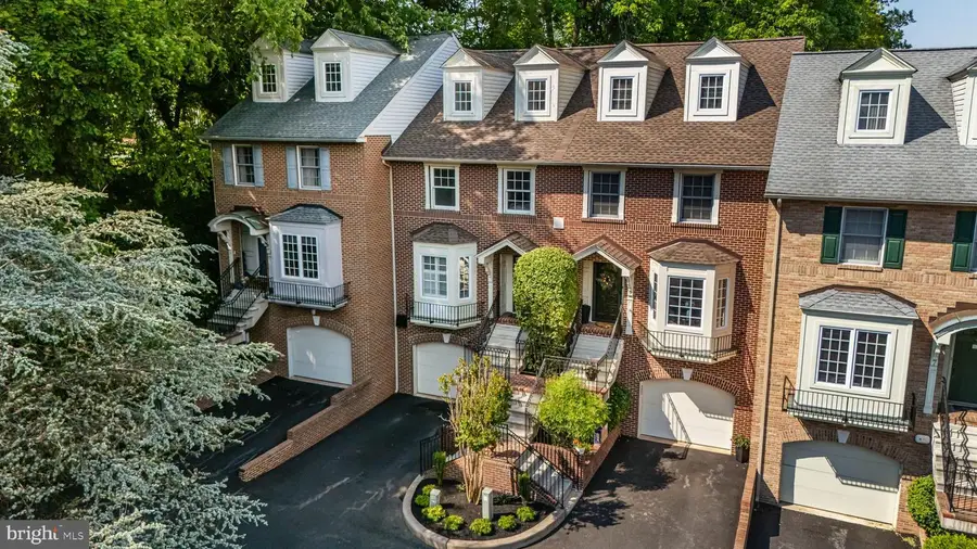 11 Rockford Mews Ct, Wilmington, DE 19806 - #2