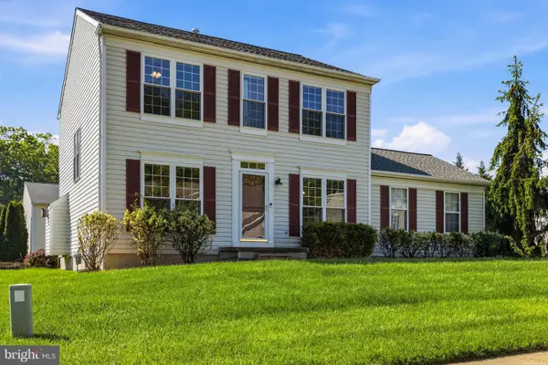 7 Buttonwood Ct, NEWARK, DE 19702