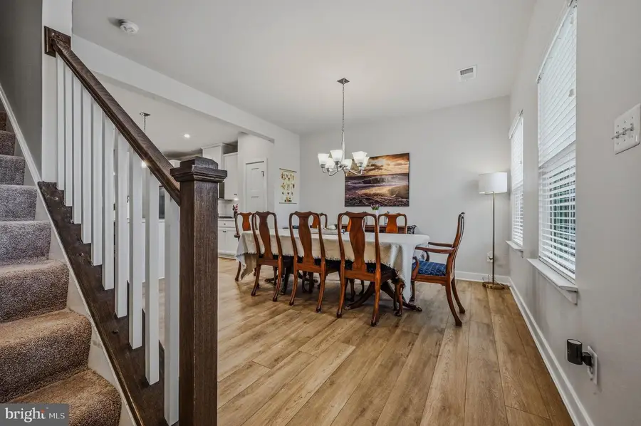 2004 Rivers Dr, Newark, DE 19702 - #3