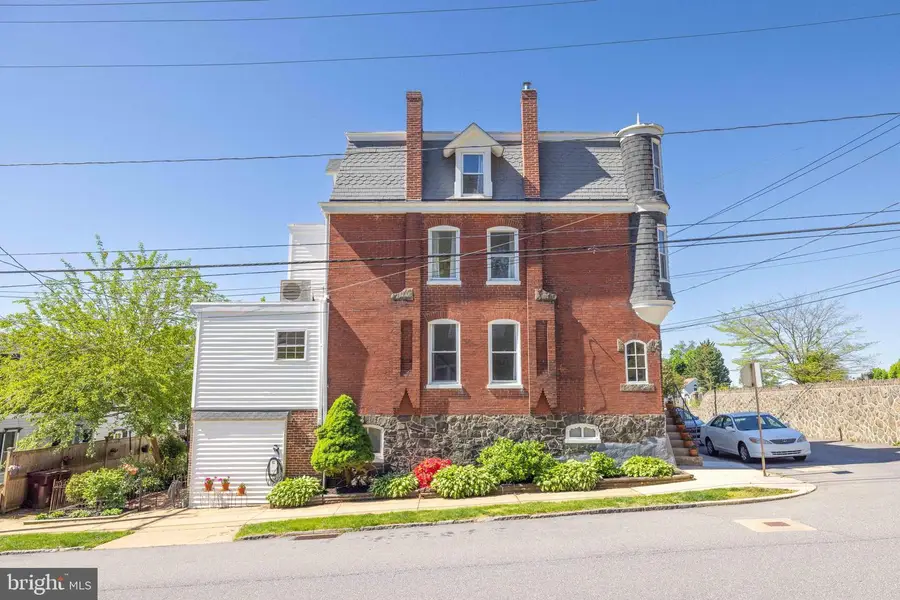 1810 Mt Salem Ln, Wilmington, DE 19806 - #2