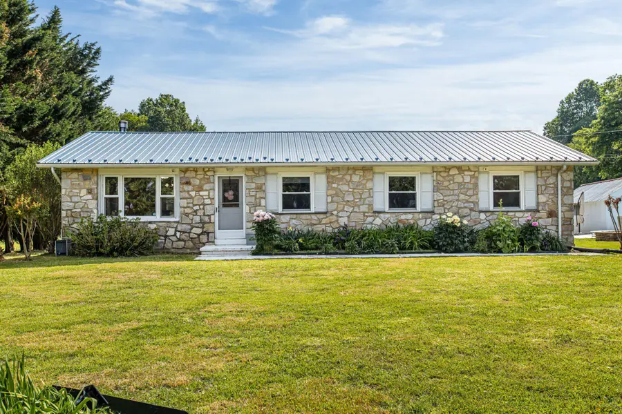 310 Dogtown Rd, Townsend, DE 19734 - #3