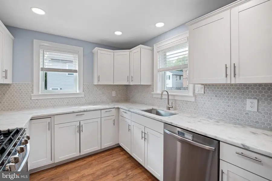 1811 Sycamore St, Wilmington, DE 19805 - #3