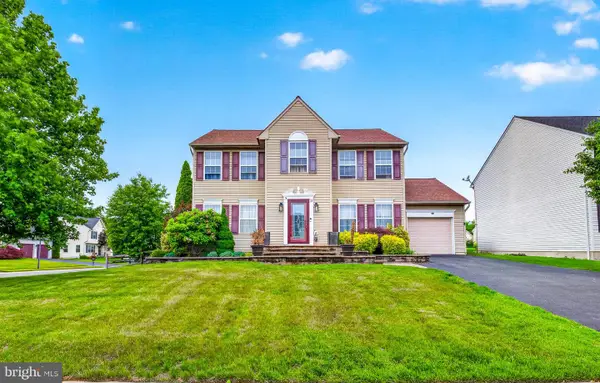 12 Westbury Dr, NEW CASTLE, DE 19720