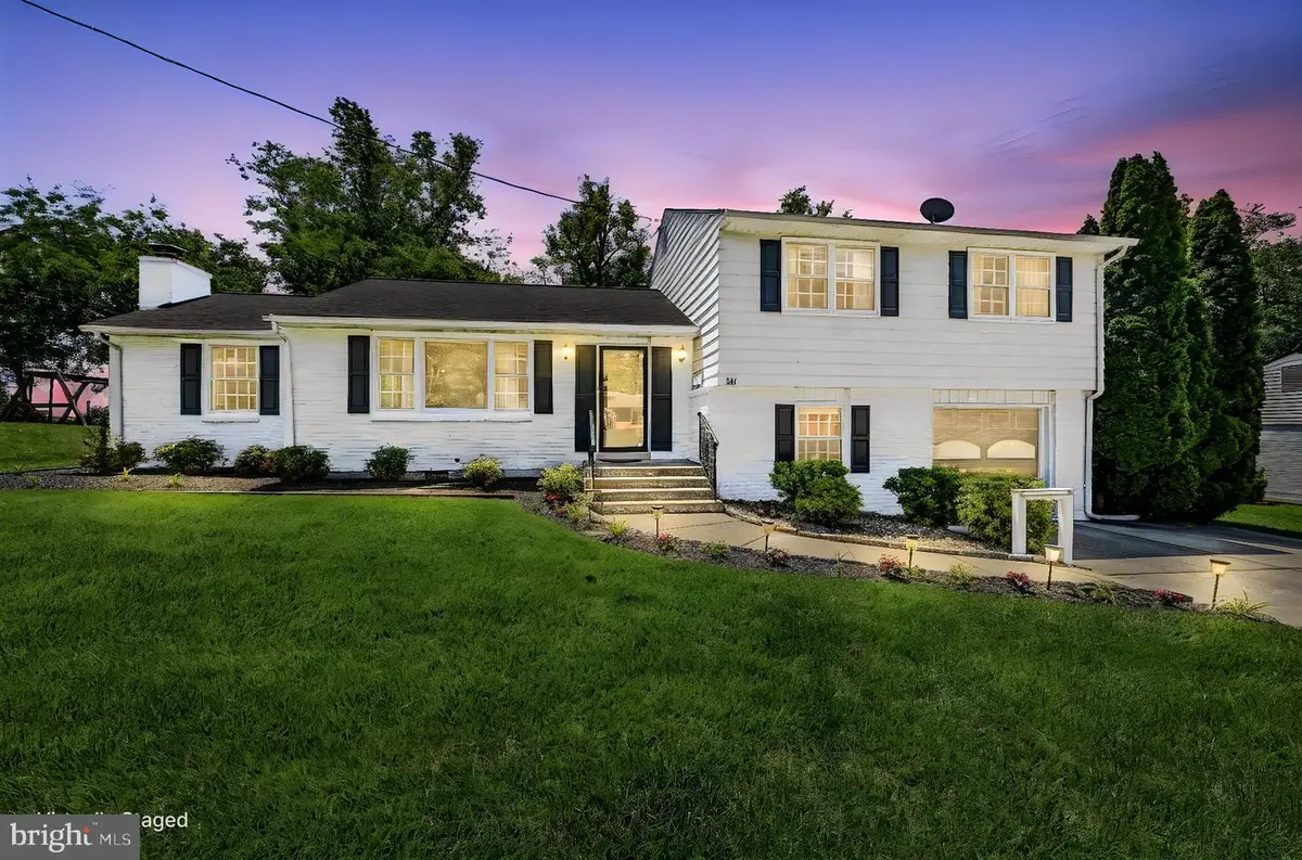 301 Country Club Dr, Newark, DE 19711 - #1