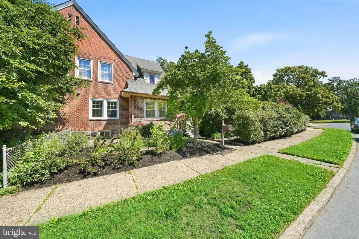 201 S Bancroft Pkwy, Wilmington, DE 19805 - #1