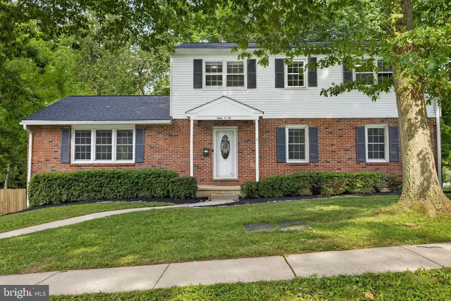 806 N Country Club Dr, Newark, DE 19702 - #3