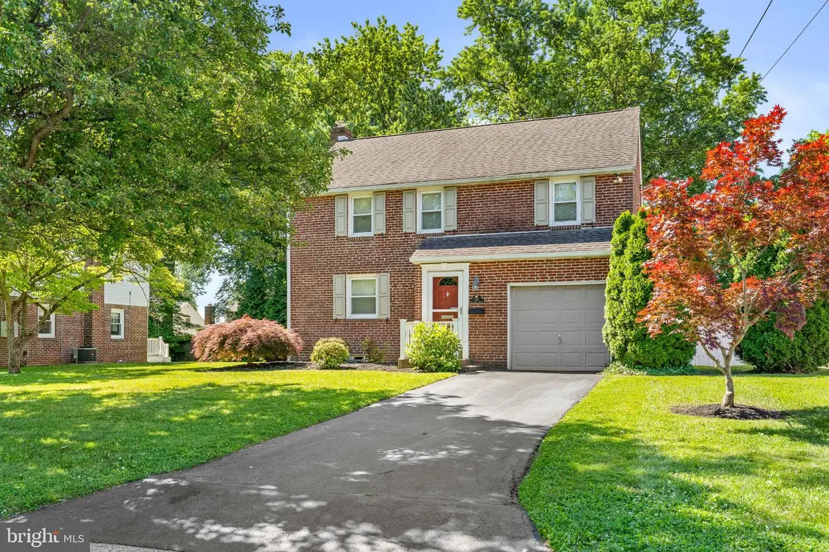 318 Cleveland Ave, Talleyville, DE 19803 - #1