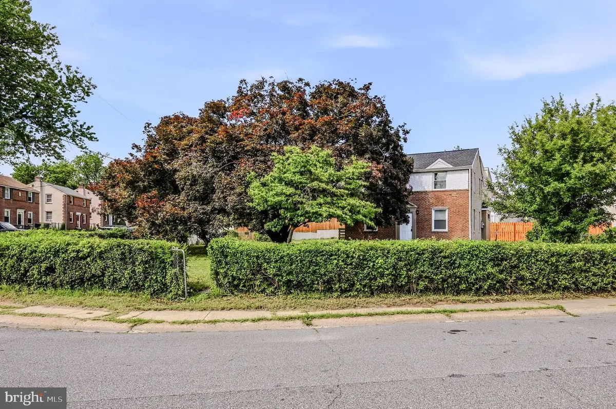 175 Riverview Dr, New Castle, DE 19720 - #1