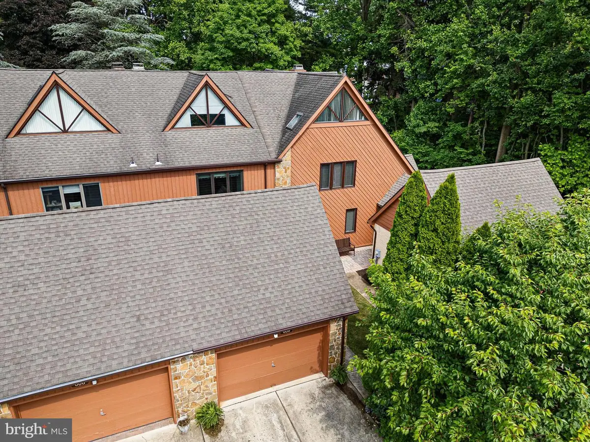 608 Dandenog Dr, Wilmington, DE 19808 - #1