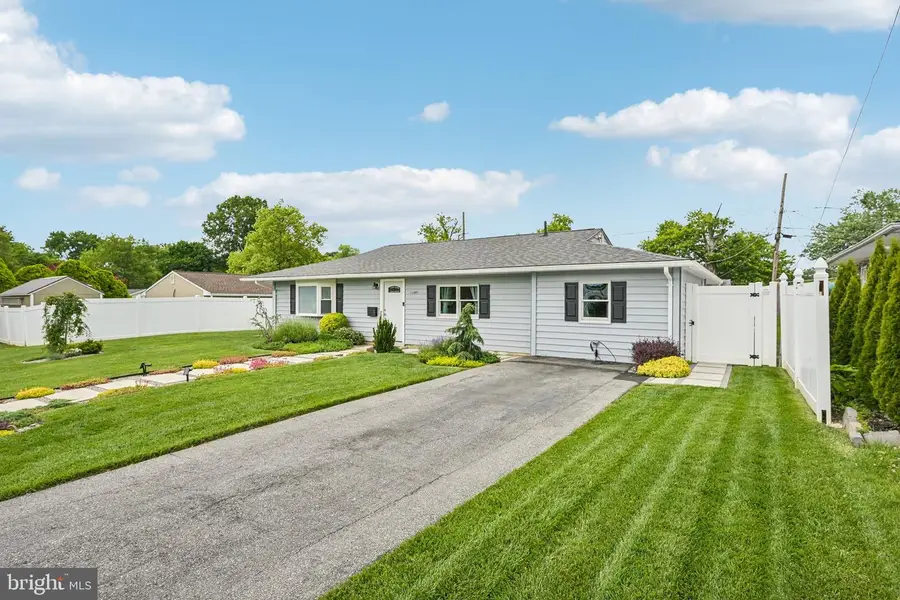 1 Curry Ln, Newark, DE 19713 - #2