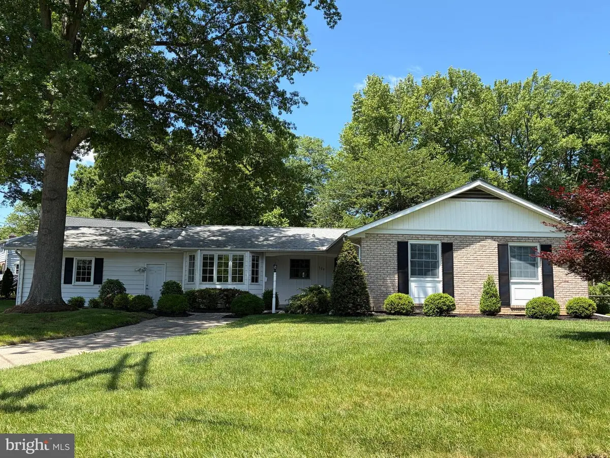 504 Apple Rd, Newark, DE 19711 - #1