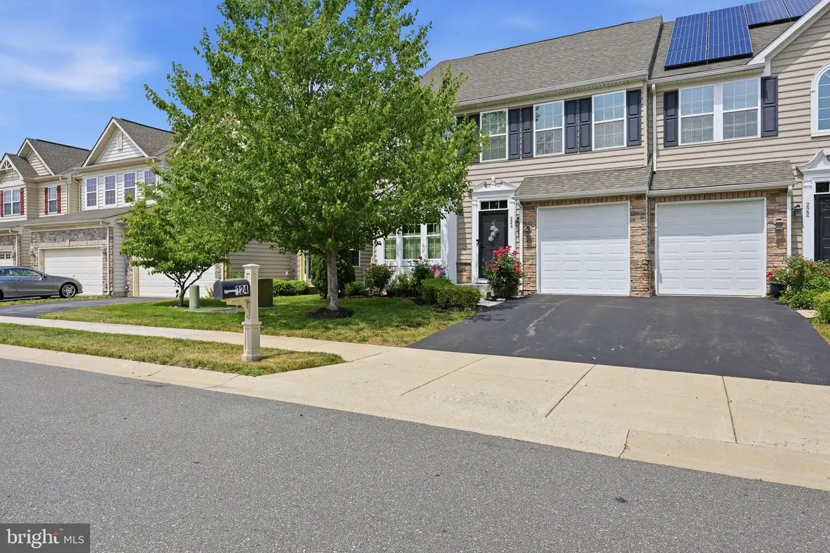 224 Anita Ct, Newark, DE 19702 - #1