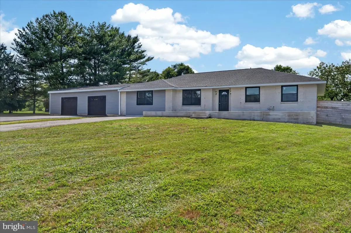 2 Gaynor Ct, Bear, DE 19701 - #1