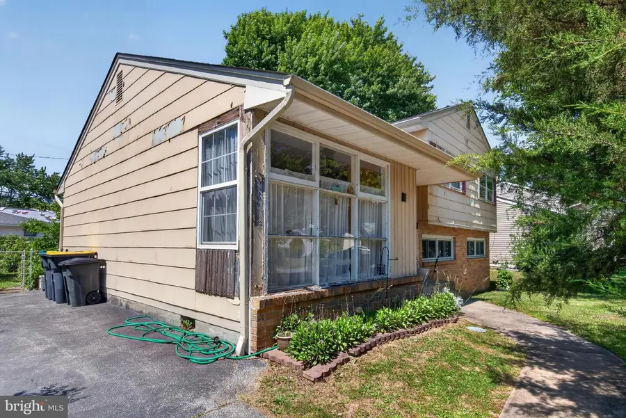 178 W Shelley Dr, Claymont, DE 19703 - #3