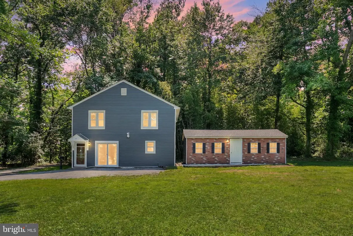 12 Forrest Ave, Claymont, DE 19703 - #1