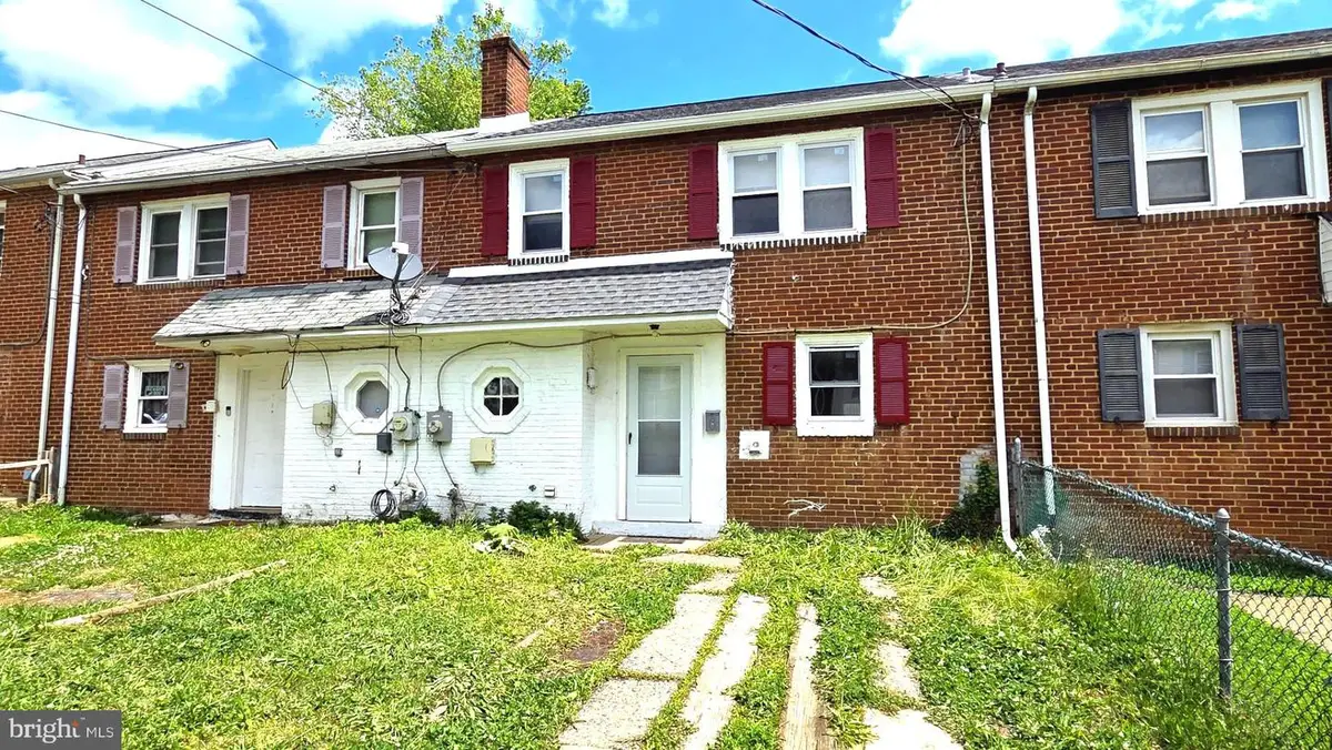 18 S Pennewell Dr, Wilmington, DE 19809 - #1