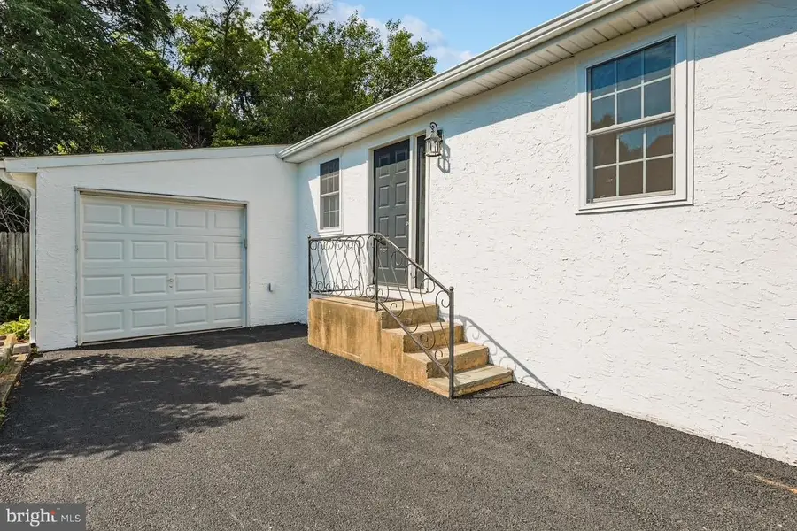 111 Meadowbrook Ave, Wilmington, DE 19804 - #3