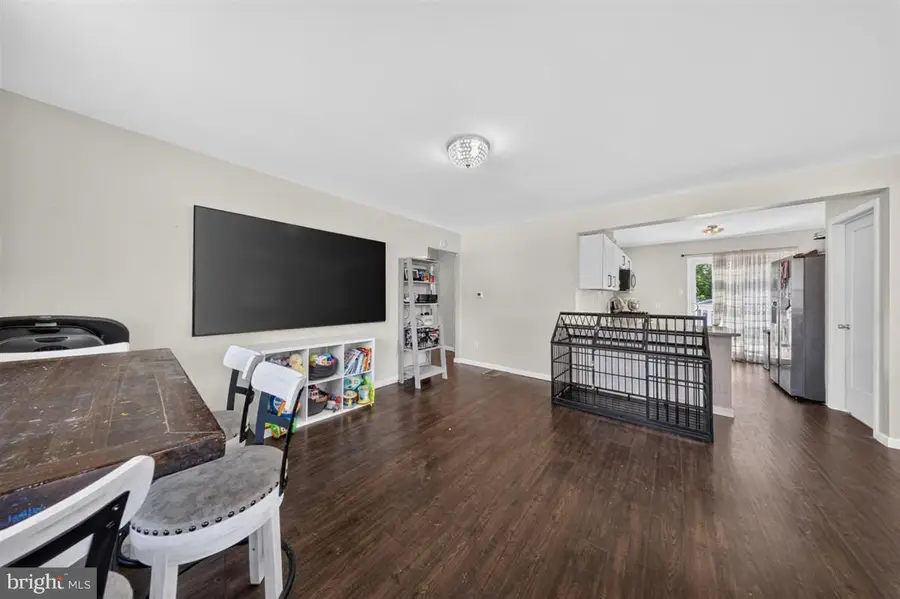 13 Caxton Dr, New Castle, DE 19720 - #3