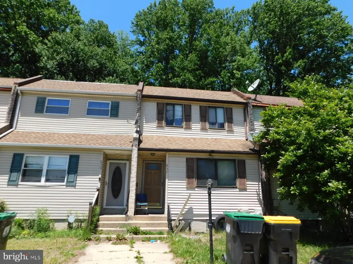 837 Hastings Ct, Newark, DE 19702 - #1