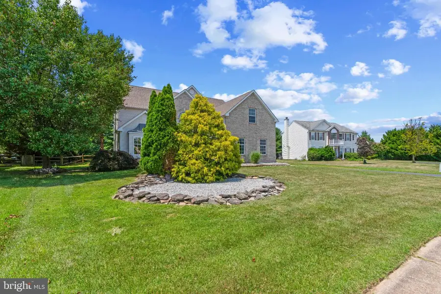4 Travertine Ct, Townsend, DE 19734 - #3