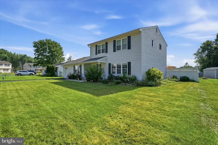 68 E Shady Dr, Newark, DE 19713 - #3