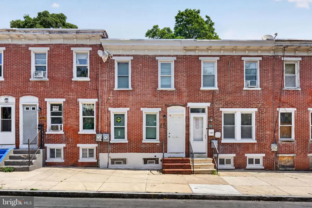 23 E 22nd St, Wilmington, DE 19802 - #1