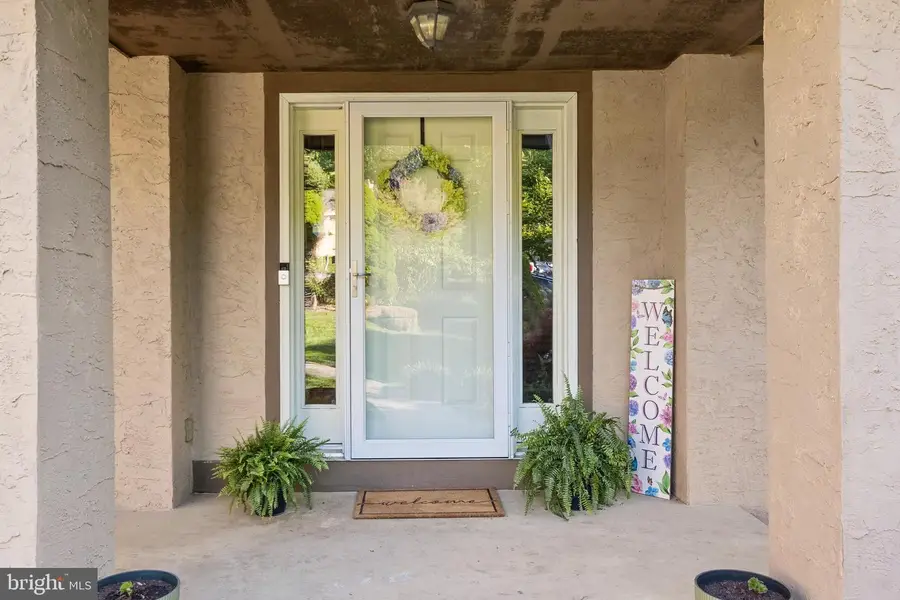 11 Edinburgh Ct, Newark, DE 19711 - #2
