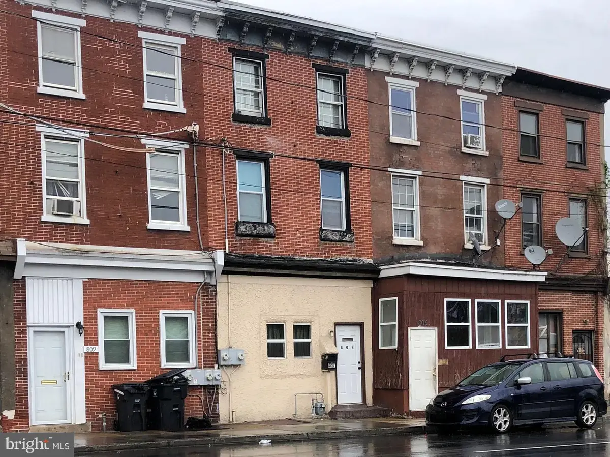 807 W 4th St, Wilmington, DE 19801 - #1