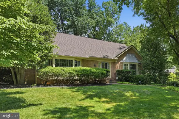 901 Barley Dr, GREENVILLE, DE 19807