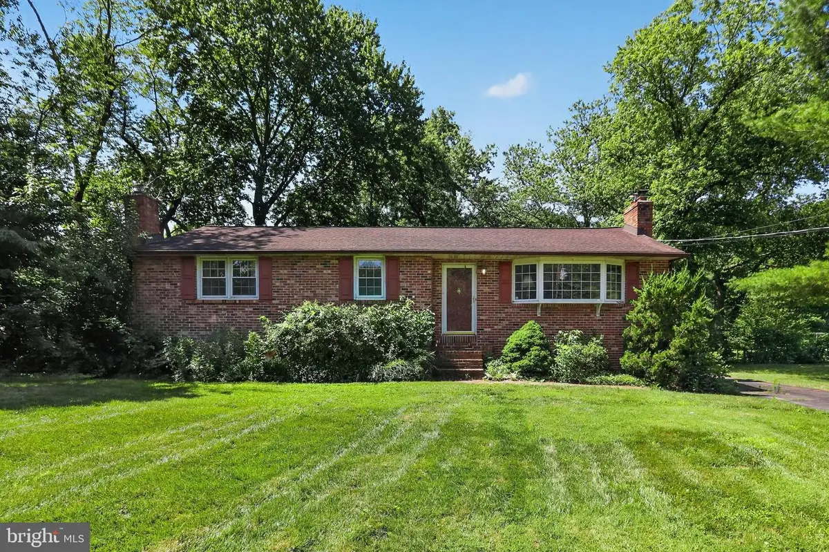 136 Kingston Dr, Bear, DE 19701 - #1