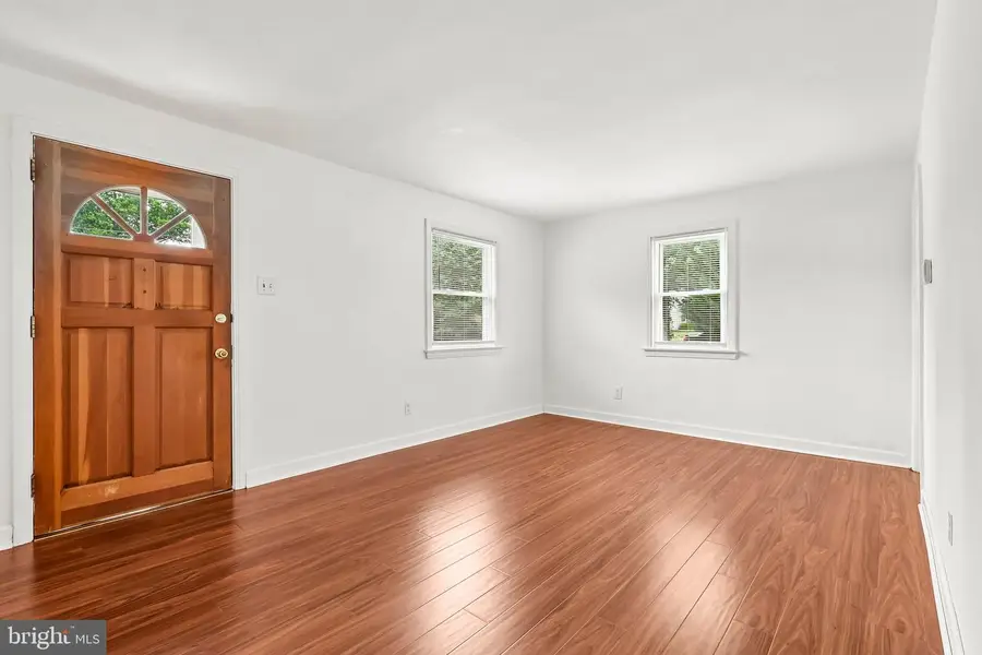 301 Decalb Ave, Wilmington, DE 19804 - #3