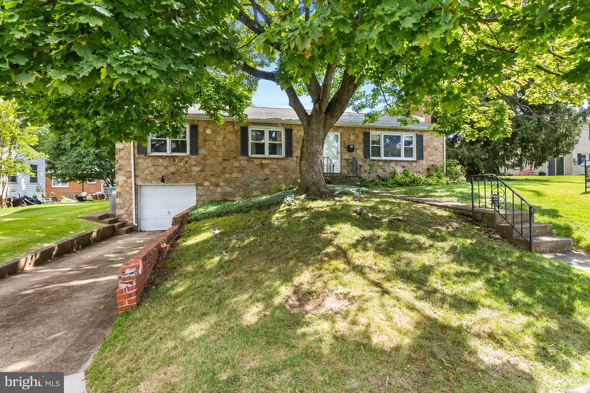 405 S Lynn Drive Dr, Wilmington, DE 19809 - #1