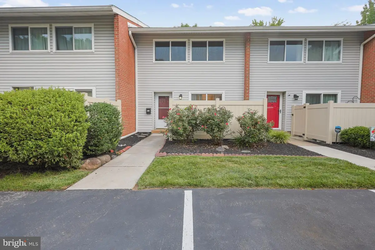 8 Mallow Pl, Wilmington, DE 19810 - #1