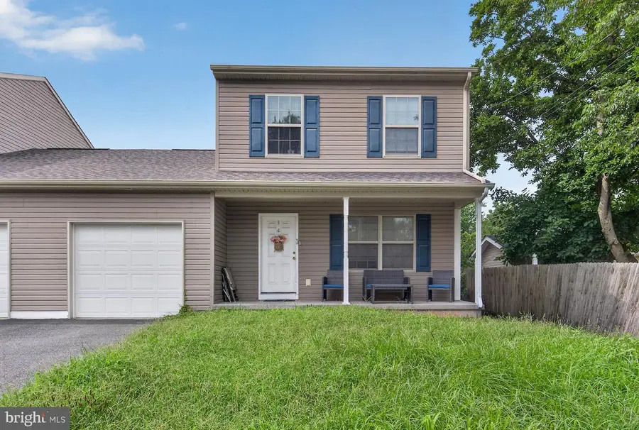 4 Tyrone Ave, New Castle, DE 19720 - #3